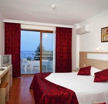 Royal Ideal Beach Hotel Алания Экстерьер фото